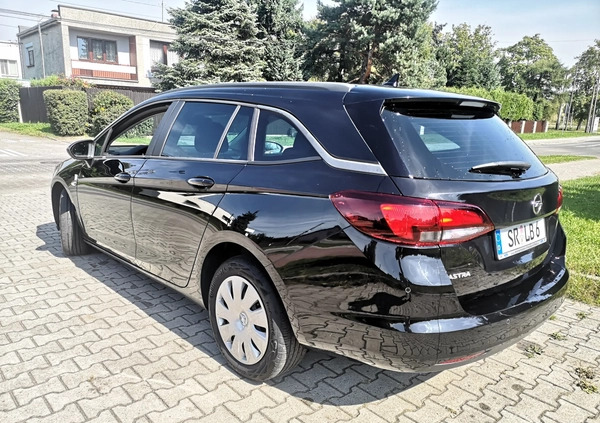 Opel Astra cena 55900 przebieg: 145000, rok produkcji 2019 z Czerniejewo małe 301